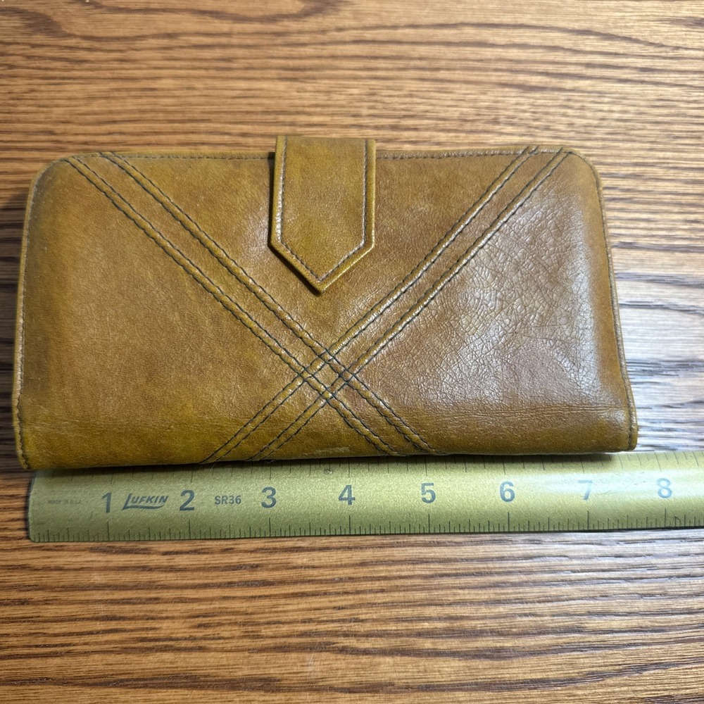 Vintage Baronet Leather Kisslock Checkbook Wallet